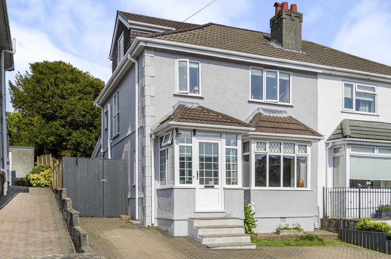 Properties for Sale Dawsons Estate Agents in Swansea and South Wales